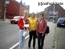 [P25] Rochefort-in centru alaturi de 2 din colegele mele ...ce mici eram-cls aIX-a :)) » foto by lavylus*
 - 
<span class="allrVoted glyphicon glyphicon-heart hidden" id="av152767"></span>
<a class="m-l-10 hidden" id="sv152767" onclick="voting_Foto_DelVot(,152767,3768)" role="button">șterge vot <span class="glyphicon glyphicon-remove"></span></a>
<a id="v9152767" class=" c-red"  onclick="voting_Foto_SetVot(152767)" role="button"><span class="glyphicon glyphicon-heart-empty"></span> <b>LIKE</b> = Votează poza</a> <img class="hidden"  id="f152767W9" src="/imagini/loader.gif" border="0" /><span class="AjErrMes hidden" id="e152767ErM"></span>