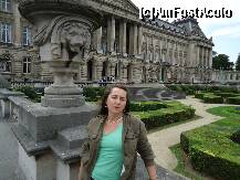 [P07] Palatul Regal - cel mai grandios din Bruxelles » foto by kmy
 - 
<span class="allrVoted glyphicon glyphicon-heart hidden" id="av284042"></span>
<a class="m-l-10 hidden" id="sv284042" onclick="voting_Foto_DelVot(,284042,3768)" role="button">șterge vot <span class="glyphicon glyphicon-remove"></span></a>
<a id="v9284042" class=" c-red"  onclick="voting_Foto_SetVot(284042)" role="button"><span class="glyphicon glyphicon-heart-empty"></span> <b>LIKE</b> = Votează poza</a> <img class="hidden"  id="f284042W9" src="/imagini/loader.gif" border="0" /><span class="AjErrMes hidden" id="e284042ErM"></span>