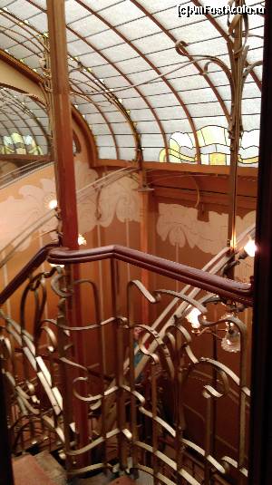 [P01] interior muzeul Horta » foto by anihbo
 - 
<span class="allrVoted glyphicon glyphicon-heart hidden" id="av614212"></span>
<a class="m-l-10 hidden" id="sv614212" onclick="voting_Foto_DelVot(,614212,3768)" role="button">șterge vot <span class="glyphicon glyphicon-remove"></span></a>
<a id="v9614212" class=" c-red"  onclick="voting_Foto_SetVot(614212)" role="button"><span class="glyphicon glyphicon-heart-empty"></span> <b>LIKE</b> = Votează poza</a> <img class="hidden"  id="f614212W9" src="/imagini/loader.gif" border="0" /><span class="AjErrMes hidden" id="e614212ErM"></span>