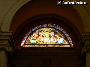 [P14] Vitraliu din biserica. Doar v-am spus mai de mult ca-mi plac vitraliile.  » foto by MCM
 - 
<span class="allrVoted glyphicon glyphicon-heart hidden" id="av389906"></span>
<a class="m-l-10 hidden" id="sv389906" onclick="voting_Foto_DelVot(,389906,3768)" role="button">șterge vot <span class="glyphicon glyphicon-remove"></span></a>
<a id="v9389906" class=" c-red"  onclick="voting_Foto_SetVot(389906)" role="button"><span class="glyphicon glyphicon-heart-empty"></span> <b>LIKE</b> = Votează poza</a> <img class="hidden"  id="f389906W9" src="/imagini/loader.gif" border="0" /><span class="AjErrMes hidden" id="e389906ErM"></span>