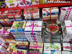 [P10] Bruxelles » foto by melena
 - 
<span class="allrVoted glyphicon glyphicon-heart hidden" id="av675714"></span>
<a class="m-l-10 hidden" id="sv675714" onclick="voting_Foto_DelVot(,675714,3768)" role="button">șterge vot <span class="glyphicon glyphicon-remove"></span></a>
<a id="v9675714" class=" c-red"  onclick="voting_Foto_SetVot(675714)" role="button"><span class="glyphicon glyphicon-heart-empty"></span> <b>LIKE</b> = Votează poza</a> <img class="hidden"  id="f675714W9" src="/imagini/loader.gif" border="0" /><span class="AjErrMes hidden" id="e675714ErM"></span>