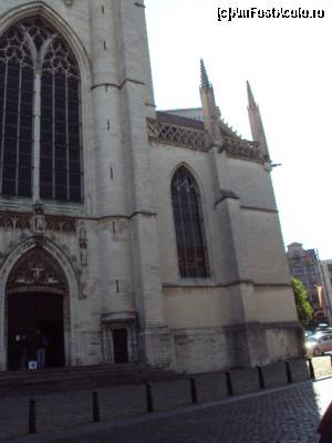 [P18] Eglise Notre-Dame de la Chapelle.  » foto by Carmen Ion
 - 
<span class="allrVoted glyphicon glyphicon-heart hidden" id="av664511"></span>
<a class="m-l-10 hidden" id="sv664511" onclick="voting_Foto_DelVot(,664511,3768)" role="button">șterge vot <span class="glyphicon glyphicon-remove"></span></a>
<a id="v9664511" class=" c-red"  onclick="voting_Foto_SetVot(664511)" role="button"><span class="glyphicon glyphicon-heart-empty"></span> <b>LIKE</b> = Votează poza</a> <img class="hidden"  id="f664511W9" src="/imagini/loader.gif" border="0" /><span class="AjErrMes hidden" id="e664511ErM"></span>