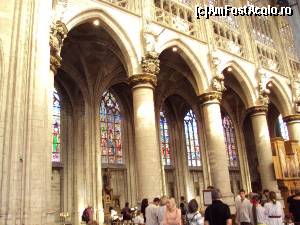 [P35] Interiorul bisericii Notre-Dame du Sablon.  » foto by Carmen Ion
 - 
<span class="allrVoted glyphicon glyphicon-heart hidden" id="av664540"></span>
<a class="m-l-10 hidden" id="sv664540" onclick="voting_Foto_DelVot(,664540,3768)" role="button">șterge vot <span class="glyphicon glyphicon-remove"></span></a>
<a id="v9664540" class=" c-red"  onclick="voting_Foto_SetVot(664540)" role="button"><span class="glyphicon glyphicon-heart-empty"></span> <b>LIKE</b> = Votează poza</a> <img class="hidden"  id="f664540W9" src="/imagini/loader.gif" border="0" /><span class="AjErrMes hidden" id="e664540ErM"></span>