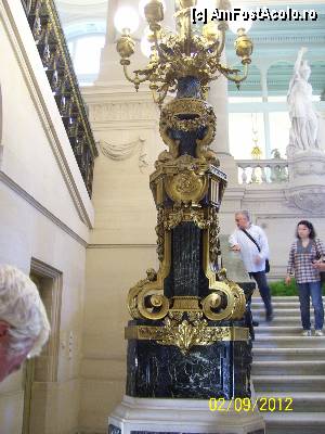 [P39] Spre iesirea din Palat. Ornamente ale scarii de marmura si statuia zeitei Minerva.  » foto by rora
 - 
<span class="allrVoted glyphicon glyphicon-heart hidden" id="av376649"></span>
<a class="m-l-10 hidden" id="sv376649" onclick="voting_Foto_DelVot(,376649,3768)" role="button">șterge vot <span class="glyphicon glyphicon-remove"></span></a>
<a id="v9376649" class=" c-red"  onclick="voting_Foto_SetVot(376649)" role="button"><span class="glyphicon glyphicon-heart-empty"></span> <b>LIKE</b> = Votează poza</a> <img class="hidden"  id="f376649W9" src="/imagini/loader.gif" border="0" /><span class="AjErrMes hidden" id="e376649ErM"></span>