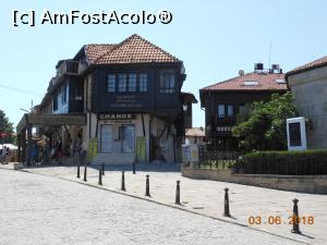 [P16] Nessebar - orașul vechi. Case tipice Renașterii bulgare.  » foto by iulianic
 - 
<span class="allrVoted glyphicon glyphicon-heart hidden" id="av974468"></span>
<a class="m-l-10 hidden" id="sv974468" onclick="voting_Foto_DelVot(,974468,3774)" role="button">șterge vot <span class="glyphicon glyphicon-remove"></span></a>
<a id="v9974468" class=" c-red"  onclick="voting_Foto_SetVot(974468)" role="button"><span class="glyphicon glyphicon-heart-empty"></span> <b>LIKE</b> = Votează poza</a> <img class="hidden"  id="f974468W9" src="/imagini/loader.gif" border="0" /><span class="AjErrMes hidden" id="e974468ErM"></span>