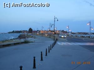 [P21] Nessebar - orașul vechi. Seara.  » foto by iulianic
 - 
<span class="allrVoted glyphicon glyphicon-heart hidden" id="av974486"></span>
<a class="m-l-10 hidden" id="sv974486" onclick="voting_Foto_DelVot(,974486,3774)" role="button">șterge vot <span class="glyphicon glyphicon-remove"></span></a>
<a id="v9974486" class=" c-red"  onclick="voting_Foto_SetVot(974486)" role="button"><span class="glyphicon glyphicon-heart-empty"></span> <b>LIKE</b> = Votează poza</a> <img class="hidden"  id="f974486W9" src="/imagini/loader.gif" border="0" /><span class="AjErrMes hidden" id="e974486ErM"></span>