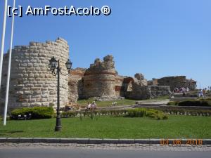 [P36] Nessebar - orașul vechi. Zidurile fortificației.  » foto by iulianic
 - 
<span class="allrVoted glyphicon glyphicon-heart hidden" id="av974501"></span>
<a class="m-l-10 hidden" id="sv974501" onclick="voting_Foto_DelVot(,974501,3774)" role="button">șterge vot <span class="glyphicon glyphicon-remove"></span></a>
<a id="v9974501" class=" c-red"  onclick="voting_Foto_SetVot(974501)" role="button"><span class="glyphicon glyphicon-heart-empty"></span> <b>LIKE</b> = Votează poza</a> <img class="hidden"  id="f974501W9" src="/imagini/loader.gif" border="0" /><span class="AjErrMes hidden" id="e974501ErM"></span>