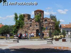 [P45] Nessebar - orașul vechi. Vizitatori.  » foto by iulianic
 - 
<span class="allrVoted glyphicon glyphicon-heart hidden" id="av974510"></span>
<a class="m-l-10 hidden" id="sv974510" onclick="voting_Foto_DelVot(,974510,3774)" role="button">șterge vot <span class="glyphicon glyphicon-remove"></span></a>
<a id="v9974510" class=" c-red"  onclick="voting_Foto_SetVot(974510)" role="button"><span class="glyphicon glyphicon-heart-empty"></span> <b>LIKE</b> = Votează poza</a> <img class="hidden"  id="f974510W9" src="/imagini/loader.gif" border="0" /><span class="AjErrMes hidden" id="e974510ErM"></span>