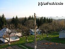 [P16] Din cerdacul atelierului de pictură - viziune spre culmea Stînişoarei. » foto by Qvadratvus
 - 
<span class="allrVoted glyphicon glyphicon-heart hidden" id="av196156"></span>
<a class="m-l-10 hidden" id="sv196156" onclick="voting_Foto_DelVot(,196156,3780)" role="button">șterge vot <span class="glyphicon glyphicon-remove"></span></a>
<a id="v9196156" class=" c-red"  onclick="voting_Foto_SetVot(196156)" role="button"><span class="glyphicon glyphicon-heart-empty"></span> <b>LIKE</b> = Votează poza</a> <img class="hidden"  id="f196156W9" src="/imagini/loader.gif" border="0" /><span class="AjErrMes hidden" id="e196156ErM"></span>