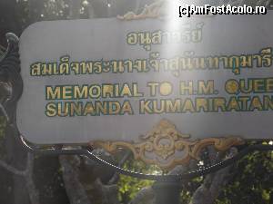 [P10] Memorialul Reginei Sunandha Kumarirattana » foto by mprofeanu
 - 
<span class="allrVoted glyphicon glyphicon-heart hidden" id="av607165"></span>
<a class="m-l-10 hidden" id="sv607165" onclick="voting_Foto_DelVot(,607165,3802)" role="button">șterge vot <span class="glyphicon glyphicon-remove"></span></a>
<a id="v9607165" class=" c-red"  onclick="voting_Foto_SetVot(607165)" role="button"><span class="glyphicon glyphicon-heart-empty"></span> <b>LIKE</b> = Votează poza</a> <img class="hidden"  id="f607165W9" src="/imagini/loader.gif" border="0" /><span class="AjErrMes hidden" id="e607165ErM"></span>