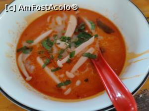 [P71] Piața plutitoare Damnoen Saduak; la mâncătorie - tom yum, celebra supă națională » foto by crismis
 - 
<span class="allrVoted glyphicon glyphicon-heart hidden" id="av1359223"></span>
<a class="m-l-10 hidden" id="sv1359223" onclick="voting_Foto_DelVot(,1359223,3802)" role="button">șterge vot <span class="glyphicon glyphicon-remove"></span></a>
<a id="v91359223" class=" c-red"  onclick="voting_Foto_SetVot(1359223)" role="button"><span class="glyphicon glyphicon-heart-empty"></span> <b>LIKE</b> = Votează poza</a> <img class="hidden"  id="f1359223W9" src="/imagini/loader.gif" border="0" /><span class="AjErrMes hidden" id="e1359223ErM"></span>