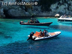 [P09] Antipaxos, oprire pentru bălăceală &icirc;n apropierea plajei Voutoumi. Culorile mării? De vis! » foto by maryka
 - 
<span class="allrVoted glyphicon glyphicon-heart hidden" id="av1259803"></span>
<a class="m-l-10 hidden" id="sv1259803" onclick="voting_Foto_DelVot(,1259803,3807)" role="button">șterge vot <span class="glyphicon glyphicon-remove"></span></a>
<a id="v91259803" class=" c-red"  onclick="voting_Foto_SetVot(1259803)" role="button"><span class="glyphicon glyphicon-heart-empty"></span> <b>LIKE</b> = Votează poza</a> <img class="hidden"  id="f1259803W9" src="/imagini/loader.gif" border="0" /><span class="AjErrMes hidden" id="e1259803ErM"></span>