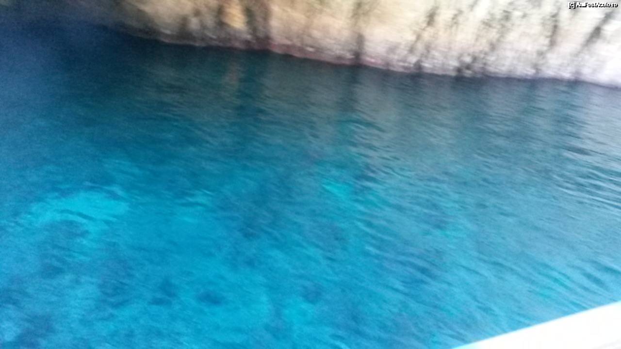 [P04] Apa superba din Blue Caves » foto by AleDia
 - 
<span class="allrVoted glyphicon glyphicon-heart hidden" id="av687076"></span>
<a class="m-l-10 hidden" id="sv687076" onclick="voting_Foto_DelVot(,687076,3807)" role="button">șterge vot <span class="glyphicon glyphicon-remove"></span></a>
<a id="v9687076" class=" c-red"  onclick="voting_Foto_SetVot(687076)" role="button"><span class="glyphicon glyphicon-heart-empty"></span> <b>LIKE</b> = Votează poza</a> <img class="hidden"  id="f687076W9" src="/imagini/loader.gif" border="0" /><span class="AjErrMes hidden" id="e687076ErM"></span>