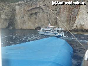 [P17] La revedere Ahaia si celorlalte Pesteri Albastre, noi plecam. Alte vaporase isi asteapta randul sa intre.  » foto by mogly
 - 
<span class="allrVoted glyphicon glyphicon-heart hidden" id="av703583"></span>
<a class="m-l-10 hidden" id="sv703583" onclick="voting_Foto_DelVot(,703583,3807)" role="button">șterge vot <span class="glyphicon glyphicon-remove"></span></a>
<a id="v9703583" class=" c-red"  onclick="voting_Foto_SetVot(703583)" role="button"><span class="glyphicon glyphicon-heart-empty"></span> <b>LIKE</b> = Votează poza</a> <img class="hidden"  id="f703583W9" src="/imagini/loader.gif" border="0" /><span class="AjErrMes hidden" id="e703583ErM"></span>