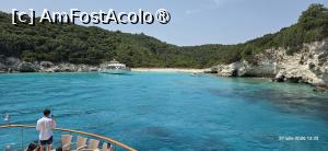 [P19] la intrarea în golful din Antipaxos » foto by NobodyFE
 - 
<span class="allrVoted glyphicon glyphicon-heart hidden" id="av1538123"></span>
<a class="m-l-10 hidden" id="sv1538123" onclick="voting_Foto_DelVot(,1538123,3807)" role="button">șterge vot <span class="glyphicon glyphicon-remove"></span></a>
<a id="v91538123" class=" c-red"  onclick="voting_Foto_SetVot(1538123)" role="button"><span class="glyphicon glyphicon-heart-empty"></span> <b>LIKE</b> = Votează poza</a> <img class="hidden"  id="f1538123W9" src="/imagini/loader.gif" border="0" /><span class="AjErrMes hidden" id="e1538123ErM"></span>