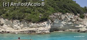 [P21] la intrarea în golful din Antipaxos » foto by NobodyFE
 - 
<span class="allrVoted glyphicon glyphicon-heart hidden" id="av1538125"></span>
<a class="m-l-10 hidden" id="sv1538125" onclick="voting_Foto_DelVot(,1538125,3807)" role="button">șterge vot <span class="glyphicon glyphicon-remove"></span></a>
<a id="v91538125" class=" c-red"  onclick="voting_Foto_SetVot(1538125)" role="button"><span class="glyphicon glyphicon-heart-empty"></span> <b>LIKE</b> = Votează poza</a> <img class="hidden"  id="f1538125W9" src="/imagini/loader.gif" border="0" /><span class="AjErrMes hidden" id="e1538125ErM"></span>