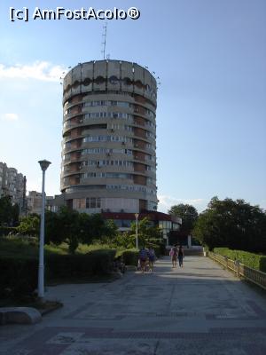 [P10] Promenada de unde se poate coborî la plajă » foto by ANILU
 - 
<span class="allrVoted glyphicon glyphicon-heart hidden" id="av762781"></span>
<a class="m-l-10 hidden" id="sv762781" onclick="voting_Foto_DelVot(,762781,3820)" role="button">șterge vot <span class="glyphicon glyphicon-remove"></span></a>
<a id="v9762781" class=" c-red"  onclick="voting_Foto_SetVot(762781)" role="button"><span class="glyphicon glyphicon-heart-empty"></span> <b>LIKE</b> = Votează poza</a> <img class="hidden"  id="f762781W9" src="/imagini/loader.gif" border="0" /><span class="AjErrMes hidden" id="e762781ErM"></span>