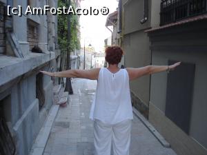 [P06] Am intrat pe strada Vântului şi am vrut să vă arăt cât este de strâmtă » foto by ANILU
 - 
<span class="allrVoted glyphicon glyphicon-heart hidden" id="av762777"></span>
<a class="m-l-10 hidden" id="sv762777" onclick="voting_Foto_DelVot(,762777,3820)" role="button">șterge vot <span class="glyphicon glyphicon-remove"></span></a>
<a id="v9762777" class=" c-red"  onclick="voting_Foto_SetVot(762777)" role="button"><span class="glyphicon glyphicon-heart-empty"></span> <b>LIKE</b> = Votează poza</a> <img class="hidden"  id="f762777W9" src="/imagini/loader.gif" border="0" /><span class="AjErrMes hidden" id="e762777ErM"></span>