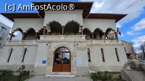 [P10] Casa Pariano astazi muzeul Ion Jalea » foto by pepsi70ro
 - 
<span class="allrVoted glyphicon glyphicon-heart hidden" id="av1524382"></span>
<a class="m-l-10 hidden" id="sv1524382" onclick="voting_Foto_DelVot(,1524382,3820)" role="button">șterge vot <span class="glyphicon glyphicon-remove"></span></a>
<a id="v91524382" class=" c-red"  onclick="voting_Foto_SetVot(1524382)" role="button"><span class="glyphicon glyphicon-heart-empty"></span> <b>LIKE</b> = Votează poza</a> <img class="hidden"  id="f1524382W9" src="/imagini/loader.gif" border="0" /><span class="AjErrMes hidden" id="e1524382ErM"></span>