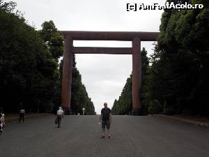 [P07] Tokyo, Marea Poarta Tori, Yasukuni Templu » foto by mprofeanu
 - 
<span class="allrVoted glyphicon glyphicon-heart hidden" id="av673839"></span>
<a class="m-l-10 hidden" id="sv673839" onclick="voting_Foto_DelVot(,673839,3821)" role="button">șterge vot <span class="glyphicon glyphicon-remove"></span></a>
<a id="v9673839" class=" c-red"  onclick="voting_Foto_SetVot(673839)" role="button"><span class="glyphicon glyphicon-heart-empty"></span> <b>LIKE</b> = Votează poza</a> <img class="hidden"  id="f673839W9" src="/imagini/loader.gif" border="0" /><span class="AjErrMes hidden" id="e673839ErM"></span>