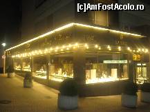 [P36] 'Goethe strasse' din centrul orasului Aschaffenburg e o strada de lux, bine pazita de nazdravaniile celor ce vor iesi maine dimineata din discoteci » foto by dorgo
 - 
<span class="allrVoted glyphicon glyphicon-heart hidden" id="av159970"></span>
<a class="m-l-10 hidden" id="sv159970" onclick="voting_Foto_DelVot(,159970,3827)" role="button">șterge vot <span class="glyphicon glyphicon-remove"></span></a>
<a id="v9159970" class=" c-red"  onclick="voting_Foto_SetVot(159970)" role="button"><span class="glyphicon glyphicon-heart-empty"></span> <b>LIKE</b> = Votează poza</a> <img class="hidden"  id="f159970W9" src="/imagini/loader.gif" border="0" /><span class="AjErrMes hidden" id="e159970ErM"></span>