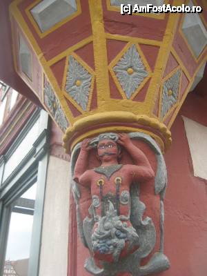 [P11] Casa lui Einhart, detaliu » foto by dorgo
 - 
<span class="allrVoted glyphicon glyphicon-heart hidden" id="av442442"></span>
<a class="m-l-10 hidden" id="sv442442" onclick="voting_Foto_DelVot(,442442,3827)" role="button">șterge vot <span class="glyphicon glyphicon-remove"></span></a>
<a id="v9442442" class=" c-red"  onclick="voting_Foto_SetVot(442442)" role="button"><span class="glyphicon glyphicon-heart-empty"></span> <b>LIKE</b> = Votează poza</a> <img class="hidden"  id="f442442W9" src="/imagini/loader.gif" border="0" /><span class="AjErrMes hidden" id="e442442ErM"></span>