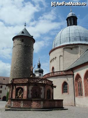 [P03] Festung Marienburg-turnul, Marienkirche si Brunnentempel » foto by ciprian.dima
 - 
<span class="allrVoted glyphicon glyphicon-heart hidden" id="av437210"></span>
<a class="m-l-10 hidden" id="sv437210" onclick="voting_Foto_DelVot(,437210,3830)" role="button">șterge vot <span class="glyphicon glyphicon-remove"></span></a>
<a id="v9437210" class=" c-red"  onclick="voting_Foto_SetVot(437210)" role="button"><span class="glyphicon glyphicon-heart-empty"></span> <b>LIKE</b> = Votează poza</a> <img class="hidden"  id="f437210W9" src="/imagini/loader.gif" border="0" /><span class="AjErrMes hidden" id="e437210ErM"></span>