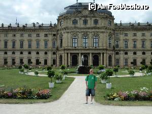[P30] In gradina Wurzburger Residenz » foto by ciprian.dima
 - 
<span class="allrVoted glyphicon glyphicon-heart hidden" id="av437237"></span>
<a class="m-l-10 hidden" id="sv437237" onclick="voting_Foto_DelVot(,437237,3830)" role="button">șterge vot <span class="glyphicon glyphicon-remove"></span></a>
<a id="v9437237" class=" c-red"  onclick="voting_Foto_SetVot(437237)" role="button"><span class="glyphicon glyphicon-heart-empty"></span> <b>LIKE</b> = Votează poza</a> <img class="hidden"  id="f437237W9" src="/imagini/loader.gif" border="0" /><span class="AjErrMes hidden" id="e437237ErM"></span>