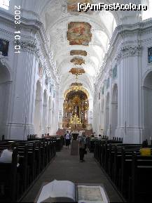 [P29] Neumünster. Imagine interioară spre altar » foto by Costi
 - 
<span class="allrVoted glyphicon glyphicon-heart hidden" id="av26382"></span>
<a class="m-l-10 hidden" id="sv26382" onclick="voting_Foto_DelVot(,26382,3830)" role="button">șterge vot <span class="glyphicon glyphicon-remove"></span></a>
<a id="v926382" class=" c-red"  onclick="voting_Foto_SetVot(26382)" role="button"><span class="glyphicon glyphicon-heart-empty"></span> <b>LIKE</b> = Votează poza</a> <img class="hidden"  id="f26382W9" src="/imagini/loader.gif" border="0" /><span class="AjErrMes hidden" id="e26382ErM"></span>