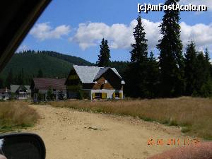 [P09] Luncile Prigoanei (munţii Șureanu) - destule oferte de cazare.  » foto by bogumil
 - 
<span class="allrVoted glyphicon glyphicon-heart hidden" id="av671584"></span>
<a class="m-l-10 hidden" id="sv671584" onclick="voting_Foto_DelVot(,671584,3832)" role="button">șterge vot <span class="glyphicon glyphicon-remove"></span></a>
<a id="v9671584" class=" c-red"  onclick="voting_Foto_SetVot(671584)" role="button"><span class="glyphicon glyphicon-heart-empty"></span> <b>LIKE</b> = Votează poza</a> <img class="hidden"  id="f671584W9" src="/imagini/loader.gif" border="0" /><span class="AjErrMes hidden" id="e671584ErM"></span>
