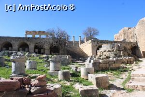 [P26] Insula Rodos, Lindos, Acropole, în centru Scara Elenistică Târzie cu Boltele Elenistice, sus în dreapta se vede Biserica Bizantină » foto by mprofeanu
 - 
<span class="allrVoted glyphicon glyphicon-heart hidden" id="av1423810"></span>
<a class="m-l-10 hidden" id="sv1423810" onclick="voting_Foto_DelVot(,1423810,3837)" role="button">șterge vot <span class="glyphicon glyphicon-remove"></span></a>
<a id="v91423810" class=" c-red"  onclick="voting_Foto_SetVot(1423810)" role="button"><span class="glyphicon glyphicon-heart-empty"></span> <b>LIKE</b> = Votează poza</a> <img class="hidden"  id="f1423810W9" src="/imagini/loader.gif" border="0" /><span class="AjErrMes hidden" id="e1423810ErM"></span>