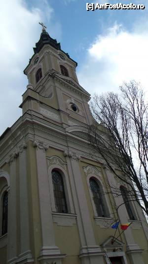 [P22] Oradea - Biserica cu lună (era aproape de ultimul pătrar)  » foto by Dragoș_MD
 - 
<span class="allrVoted glyphicon glyphicon-heart hidden" id="av397731"></span>
<a class="m-l-10 hidden" id="sv397731" onclick="voting_Foto_DelVot(,397731,3848)" role="button">șterge vot <span class="glyphicon glyphicon-remove"></span></a>
<a id="v9397731" class=" c-red"  onclick="voting_Foto_SetVot(397731)" role="button"><span class="glyphicon glyphicon-heart-empty"></span> <b>LIKE</b> = Votează poza</a> <img class="hidden"  id="f397731W9" src="/imagini/loader.gif" border="0" /><span class="AjErrMes hidden" id="e397731ErM"></span>