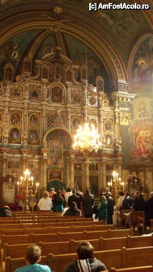 [P23] Oradea - Biserica cu lună, catapeteasma » foto by Dragoș_MD
 - 
<span class="allrVoted glyphicon glyphicon-heart hidden" id="av397734"></span>
<a class="m-l-10 hidden" id="sv397734" onclick="voting_Foto_DelVot(,397734,3848)" role="button">șterge vot <span class="glyphicon glyphicon-remove"></span></a>
<a id="v9397734" class=" c-red"  onclick="voting_Foto_SetVot(397734)" role="button"><span class="glyphicon glyphicon-heart-empty"></span> <b>LIKE</b> = Votează poza</a> <img class="hidden"  id="f397734W9" src="/imagini/loader.gif" border="0" /><span class="AjErrMes hidden" id="e397734ErM"></span>