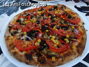[P04] Pizza vegetariană - Anna Pizza Cafe & Bar.  » foto by tata123 🔱
 - 
<span class="allrVoted glyphicon glyphicon-heart hidden" id="av908474"></span>
<a class="m-l-10 hidden" id="sv908474" onclick="voting_Foto_DelVot(,908474,3856)" role="button">șterge vot <span class="glyphicon glyphicon-remove"></span></a>
<a id="v9908474" class=" c-red"  onclick="voting_Foto_SetVot(908474)" role="button"><span class="glyphicon glyphicon-heart-empty"></span> <b>LIKE</b> = Votează poza</a> <img class="hidden"  id="f908474W9" src="/imagini/loader.gif" border="0" /><span class="AjErrMes hidden" id="e908474ErM"></span>