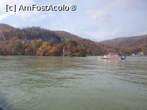 [P06] interdicții de respectat și șalupa lui Sorin » foto by Nobodyforever
 - 
<span class="allrVoted glyphicon glyphicon-heart hidden" id="av1454894"></span>
<a class="m-l-10 hidden" id="sv1454894" onclick="voting_Foto_DelVot(,1454894,3894)" role="button">șterge vot <span class="glyphicon glyphicon-remove"></span></a>
<a id="v91454894" class=" c-red"  onclick="voting_Foto_SetVot(1454894)" role="button"><span class="glyphicon glyphicon-heart-empty"></span> <b>LIKE</b> = Votează poza</a> <img class="hidden"  id="f1454894W9" src="/imagini/loader.gif" border="0" /><span class="AjErrMes hidden" id="e1454894ErM"></span>