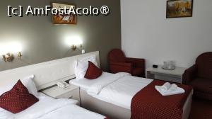[P07] Miraj Hotel Poiana Brasov, camera » foto by elenaadina
 - 
<span class="allrVoted glyphicon glyphicon-heart hidden" id="av1497026"></span>
<a class="m-l-10 hidden" id="sv1497026" onclick="voting_Foto_DelVot(,1497026,3895)" role="button">șterge vot <span class="glyphicon glyphicon-remove"></span></a>
<a id="v91497026" class=" c-red"  onclick="voting_Foto_SetVot(1497026)" role="button"><span class="glyphicon glyphicon-heart-empty"></span> <b>LIKE</b> = Votează poza</a> <img class="hidden"  id="f1497026W9" src="/imagini/loader.gif" border="0" /><span class="AjErrMes hidden" id="e1497026ErM"></span>