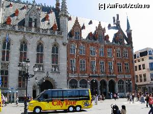 [P08] Markt-Piata centrala din Brugge.  » foto by Ricone
 - 
<span class="allrVoted glyphicon glyphicon-heart hidden" id="av367102"></span>
<a class="m-l-10 hidden" id="sv367102" onclick="voting_Foto_DelVot(,367102,3901)" role="button">șterge vot <span class="glyphicon glyphicon-remove"></span></a>
<a id="v9367102" class=" c-red"  onclick="voting_Foto_SetVot(367102)" role="button"><span class="glyphicon glyphicon-heart-empty"></span> <b>LIKE</b> = Votează poza</a> <img class="hidden"  id="f367102W9" src="/imagini/loader.gif" border="0" /><span class="AjErrMes hidden" id="e367102ErM"></span>