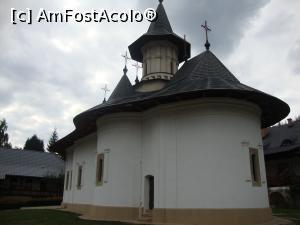 [P15] Biserica veche văzută din alt unghi.  » foto by Floryn81
 - 
<span class="allrVoted glyphicon glyphicon-heart hidden" id="av712746"></span>
<a class="m-l-10 hidden" id="sv712746" onclick="voting_Foto_DelVot(,712746,3916)" role="button">șterge vot <span class="glyphicon glyphicon-remove"></span></a>
<a id="v9712746" class=" c-red"  onclick="voting_Foto_SetVot(712746)" role="button"><span class="glyphicon glyphicon-heart-empty"></span> <b>LIKE</b> = Votează poza</a> <img class="hidden"  id="f712746W9" src="/imagini/loader.gif" border="0" /><span class="AjErrMes hidden" id="e712746ErM"></span>