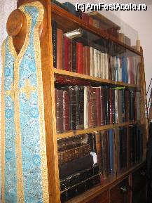 [P13] Biblioteca Parintelui Cleopa - imagine din chilie. » foto by mirelutza
 - 
<span class="allrVoted glyphicon glyphicon-heart hidden" id="av49428"></span>
<a class="m-l-10 hidden" id="sv49428" onclick="voting_Foto_DelVot(,49428,3916)" role="button">șterge vot <span class="glyphicon glyphicon-remove"></span></a>
<a id="v949428" class=" c-red"  onclick="voting_Foto_SetVot(49428)" role="button"><span class="glyphicon glyphicon-heart-empty"></span> <b>LIKE</b> = Votează poza</a> <img class="hidden"  id="f49428W9" src="/imagini/loader.gif" border="0" /><span class="AjErrMes hidden" id="e49428ErM"></span>