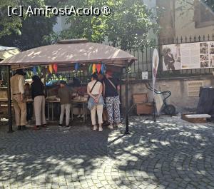 [P46] Piața Huet - demonstrație de dulgherit » foto by Carmen Ion
 - 
<span class="allrVoted glyphicon glyphicon-heart hidden" id="av1513623"></span>
<a class="m-l-10 hidden" id="sv1513623" onclick="voting_Foto_DelVot(,1513623,3936)" role="button">șterge vot <span class="glyphicon glyphicon-remove"></span></a>
<a id="v91513623" class=" c-red"  onclick="voting_Foto_SetVot(1513623)" role="button"><span class="glyphicon glyphicon-heart-empty"></span> <b>LIKE</b> = Votează poza</a> <img class="hidden"  id="f1513623W9" src="/imagini/loader.gif" border="0" /><span class="AjErrMes hidden" id="e1513623ErM"></span>