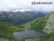 [P08] Lacul Capra, vazut din traseul spre Vanatoarea lui Buteanu » foto by Lumis66
 - 
<span class="allrVoted glyphicon glyphicon-heart hidden" id="av185731"></span>
<a class="m-l-10 hidden" id="sv185731" onclick="voting_Foto_DelVot(,185731,3937)" role="button">șterge vot <span class="glyphicon glyphicon-remove"></span></a>
<a id="v9185731" class=" c-red"  onclick="voting_Foto_SetVot(185731)" role="button"><span class="glyphicon glyphicon-heart-empty"></span> <b>LIKE</b> = Votează poza</a> <img class="hidden"  id="f185731W9" src="/imagini/loader.gif" border="0" /><span class="AjErrMes hidden" id="e185731ErM"></span>