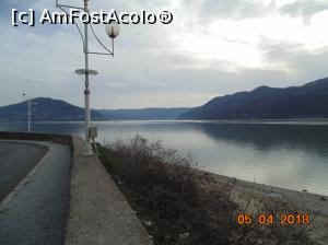 [P01] Dunarea vazuta din Orsova » foto by Denisa13
 - 
<span class="allrVoted glyphicon glyphicon-heart hidden" id="av959390"></span>
<a class="m-l-10 hidden" id="sv959390" onclick="voting_Foto_DelVot(,959390,3939)" role="button">șterge vot <span class="glyphicon glyphicon-remove"></span></a>
<a id="v9959390" class=" c-red"  onclick="voting_Foto_SetVot(959390)" role="button"><span class="glyphicon glyphicon-heart-empty"></span> <b>LIKE</b> = Votează poza</a> <img class="hidden"  id="f959390W9" src="/imagini/loader.gif" border="0" /><span class="AjErrMes hidden" id="e959390ErM"></span>