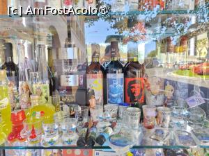 [P10] Ce se mai vinde in San Marino » foto by ilee
 - 
<span class="allrVoted glyphicon glyphicon-heart hidden" id="av1508385"></span>
<a class="m-l-10 hidden" id="sv1508385" onclick="voting_Foto_DelVot(,1508385,3963)" role="button">șterge vot <span class="glyphicon glyphicon-remove"></span></a>
<a id="v91508385" class=" c-red"  onclick="voting_Foto_SetVot(1508385)" role="button"><span class="glyphicon glyphicon-heart-empty"></span> <b>LIKE</b> = Votează poza</a> <img class="hidden"  id="f1508385W9" src="/imagini/loader.gif" border="0" /><span class="AjErrMes hidden" id="e1508385ErM"></span>