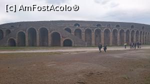 [P23] Amfiteatrul, foarte bine conservat.  » foto by Aurici
 - 
<span class="allrVoted glyphicon glyphicon-heart hidden" id="av856348"></span>
<a class="m-l-10 hidden" id="sv856348" onclick="voting_Foto_DelVot(,856348,3976)" role="button">șterge vot <span class="glyphicon glyphicon-remove"></span></a>
<a id="v9856348" class=" c-red"  onclick="voting_Foto_SetVot(856348)" role="button"><span class="glyphicon glyphicon-heart-empty"></span> <b>LIKE</b> = Votează poza</a> <img class="hidden"  id="f856348W9" src="/imagini/loader.gif" border="0" /><span class="AjErrMes hidden" id="e856348ErM"></span>