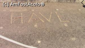 [P03] Un mozaic din fata unei locuinte instarite care te invita sa-i treci pragul. Have sau Bine ai venit. » foto by ovidiuyepi
 - 
<span class="allrVoted glyphicon glyphicon-heart hidden" id="av949719"></span>
<a class="m-l-10 hidden" id="sv949719" onclick="voting_Foto_DelVot(,949719,3976)" role="button">șterge vot <span class="glyphicon glyphicon-remove"></span></a>
<a id="v9949719" class=" c-red"  onclick="voting_Foto_SetVot(949719)" role="button"><span class="glyphicon glyphicon-heart-empty"></span> <b>LIKE</b> = Votează poza</a> <img class="hidden"  id="f949719W9" src="/imagini/loader.gif" border="0" /><span class="AjErrMes hidden" id="e949719ErM"></span>