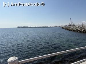 [P01] Marea albastră și calmă văzută de pe faleză » foto by nicole33
 - 
<span class="allrVoted glyphicon glyphicon-heart hidden" id="av1525455"></span>
<a class="m-l-10 hidden" id="sv1525455" onclick="voting_Foto_DelVot(,1525455,4001)" role="button">șterge vot <span class="glyphicon glyphicon-remove"></span></a>
<a id="v91525455" class=" c-red"  onclick="voting_Foto_SetVot(1525455)" role="button"><span class="glyphicon glyphicon-heart-empty"></span> <b>LIKE</b> = Votează poza</a> <img class="hidden"  id="f1525455W9" src="/imagini/loader.gif" border="0" /><span class="AjErrMes hidden" id="e1525455ErM"></span>