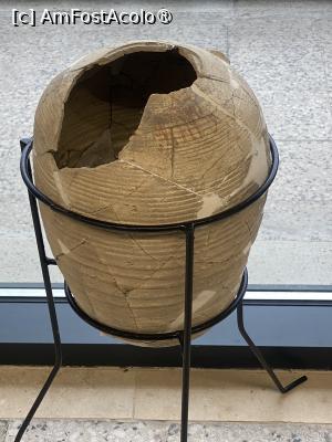 [P17] Edificiul Roman cu Mozaic. Amforă descoperită în depozitele portuare antice. » foto by Floria
 - 
<span class="allrVoted glyphicon glyphicon-heart hidden" id="av1523758"></span>
<a class="m-l-10 hidden" id="sv1523758" onclick="voting_Foto_DelVot(,1523758,4001)" role="button">șterge vot <span class="glyphicon glyphicon-remove"></span></a>
<a id="v91523758" class=" c-red"  onclick="voting_Foto_SetVot(1523758)" role="button"><span class="glyphicon glyphicon-heart-empty"></span> <b>LIKE</b> = Votează poza</a> <img class="hidden"  id="f1523758W9" src="/imagini/loader.gif" border="0" /><span class="AjErrMes hidden" id="e1523758ErM"></span>