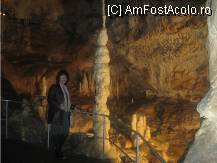 [P15] stalactita de 4 m » foto by dorgo
 - 
<span class="allrVoted glyphicon glyphicon-heart hidden" id="av86693"></span>
<a class="m-l-10 hidden" id="sv86693" onclick="voting_Foto_DelVot(,86693,4024)" role="button">șterge vot <span class="glyphicon glyphicon-remove"></span></a>
<a id="v986693" class=" c-red"  onclick="voting_Foto_SetVot(86693)" role="button"><span class="glyphicon glyphicon-heart-empty"></span> <b>LIKE</b> = Votează poza</a> <img class="hidden"  id="f86693W9" src="/imagini/loader.gif" border="0" /><span class="AjErrMes hidden" id="e86693ErM"></span>
