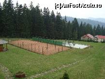 [P01] vedere de pe terasa... cu terenul de tenis si helesteul cu pestisori.... s-a vrut piscina dar nu a iesit...in jos e statiunea... » foto by teodora2010
 - 
<span class="allrVoted glyphicon glyphicon-heart hidden" id="av89907"></span>
<a class="m-l-10 hidden" id="sv89907" onclick="voting_Foto_DelVot(,89907,4054)" role="button">șterge vot <span class="glyphicon glyphicon-remove"></span></a>
<a id="v989907" class=" c-red"  onclick="voting_Foto_SetVot(89907)" role="button"><span class="glyphicon glyphicon-heart-empty"></span> <b>LIKE</b> = Votează poza</a> <img class="hidden"  id="f89907W9" src="/imagini/loader.gif" border="0" /><span class="AjErrMes hidden" id="e89907ErM"></span>