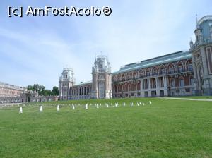 [P47] Palatul Tsartyno » foto by robert
 - 
<span class="allrVoted glyphicon glyphicon-heart hidden" id="av1079762"></span>
<a class="m-l-10 hidden" id="sv1079762" onclick="voting_Foto_DelVot(,1079762,4056)" role="button">șterge vot <span class="glyphicon glyphicon-remove"></span></a>
<a id="v91079762" class=" c-red"  onclick="voting_Foto_SetVot(1079762)" role="button"><span class="glyphicon glyphicon-heart-empty"></span> <b>LIKE</b> = Votează poza</a> <img class="hidden"  id="f1079762W9" src="/imagini/loader.gif" border="0" /><span class="AjErrMes hidden" id="e1079762ErM"></span>